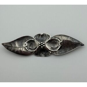 Vintage Stuart Nye Sterling Silver Dogwood Flower Leaf Brooch Pin
